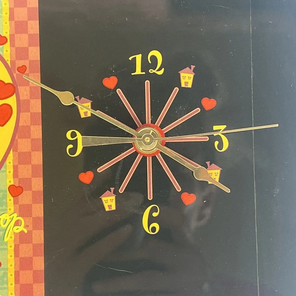 VTG 1999 Betty Boop Home Sweet Home Wall Analog Clock Lacquered Frame READ